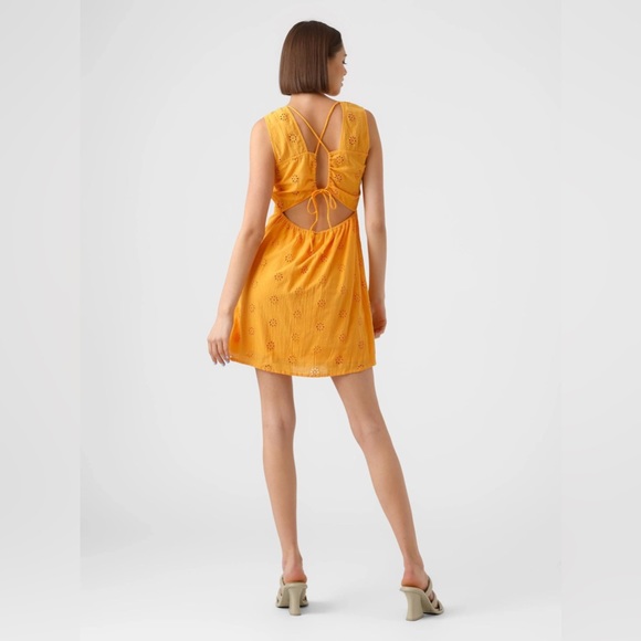 Vero Moda eyelet mini dress with cross back - Picture 4 of 12